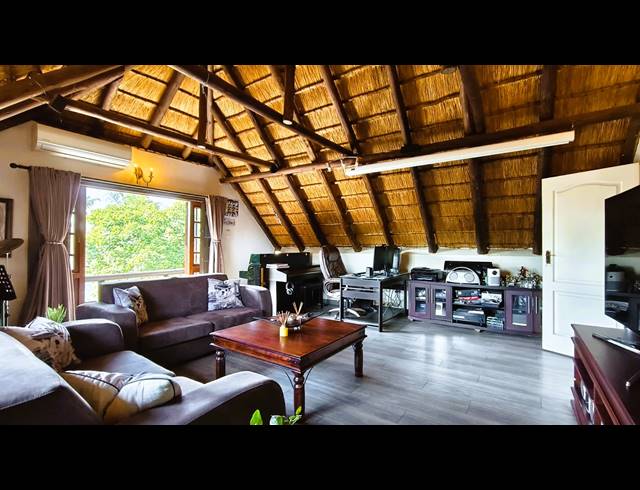 5 BEDROOM HOUSE FOR SALE IN BRENTWOOD PARK
